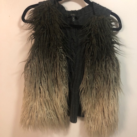 Jessica Simpson Grey Shag Faux Fur Vest - Picture 1 of 4